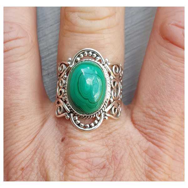 Silver ring set with Malachite and carved head 18 mm