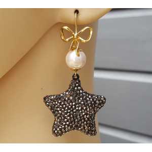 Ohrringe mit Perle und Stern Kristallen