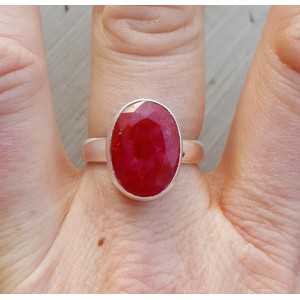 Silber-ring mit ovalem Rubin 18 mm
