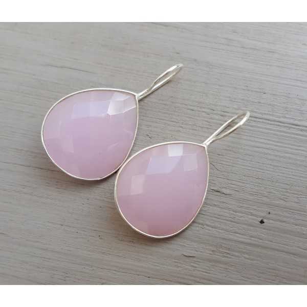 Silver earrings with teardrop shaped pink Chalcedony