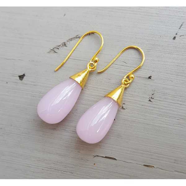 Vergoldete Ohrringe mit Tropfen rosa Chalcedon