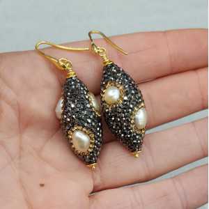 Gold plated earrings with marquise pendant with crystals and freshwater Pearl