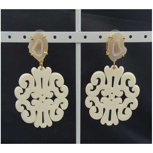 Gold plated earrings with ivory white resin pendant and Agate geode 