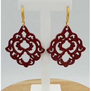 Earrings with red lacquered buffalo horn