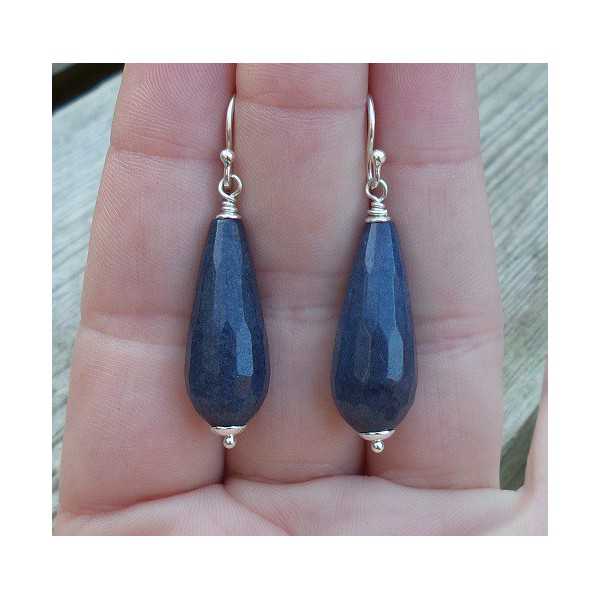 Silver earrings with dark blue Jade briolet
