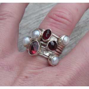 Silber Ringe mit Granat und Perlen 15,7 mm