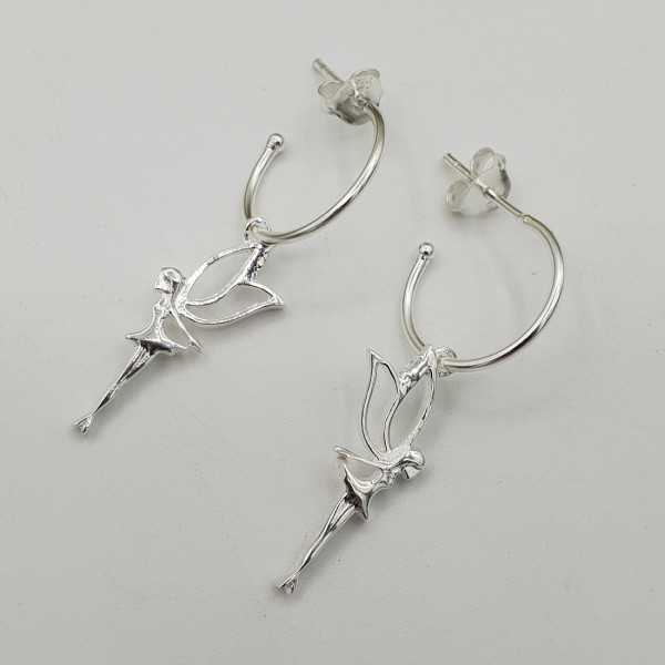 Zilveren oorbellen met elf hanger