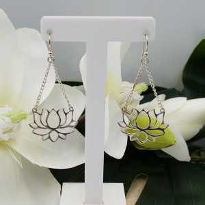 Silver earrings with Lotus
