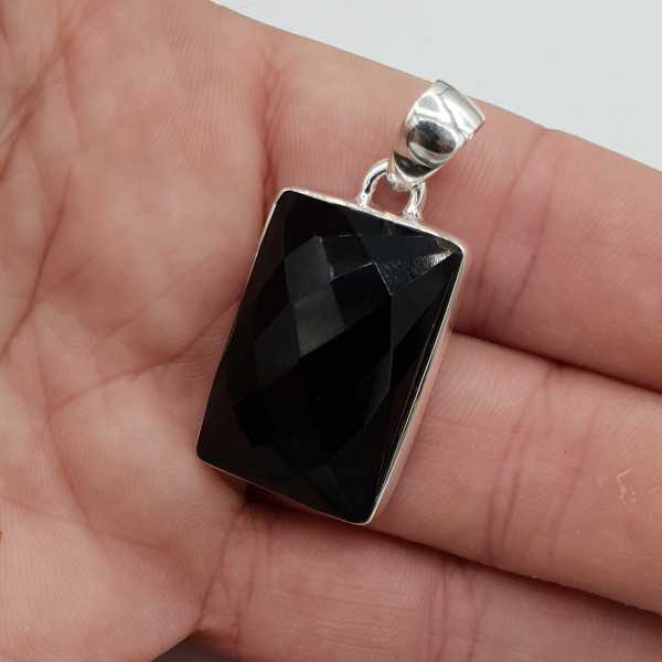 Silver pendant with rectangular facet cut black Onyx