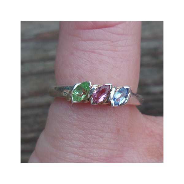 Silver ring set with pink Tourmaline, Peridot and Topaz 15.7 mm 