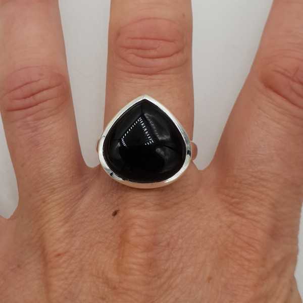 Silver ring with large oval black Onyx (19 mm)