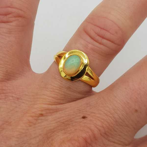 Gold-plated ring with Ethiopian Opal 16.5 mm