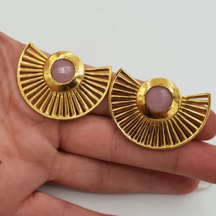 Gold-plated waairer drop earrings with pink Chalcedony