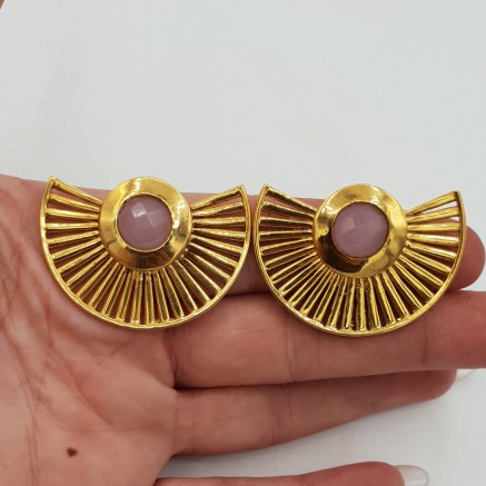 Gold-plated waairer drop earrings with pink Chalcedony