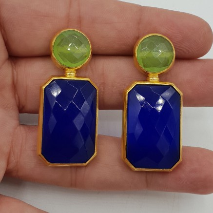 Vergoldete Ohrringe mit blauen Chalcedon