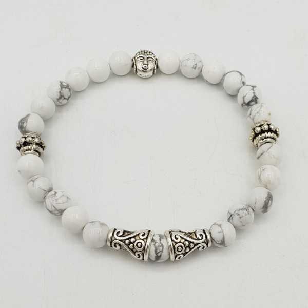 Bracelet with white Howliet