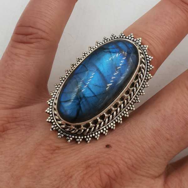 925 Sterling silver ring with a large Labradorite 17 mm