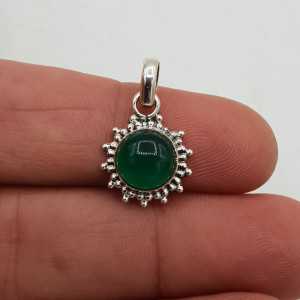 925 sterling silver heart pendant with a small round green Onyx.
