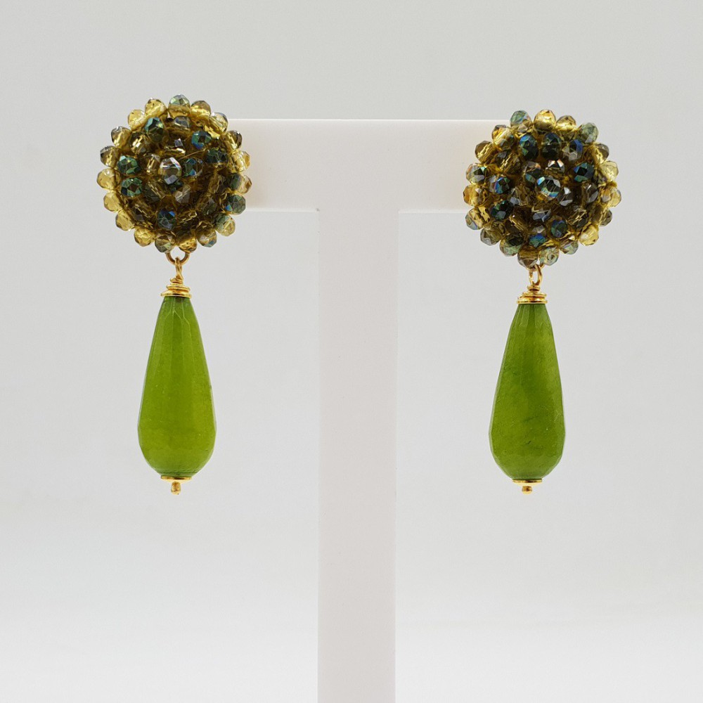 Gilded earrings with green jade and kircstalles