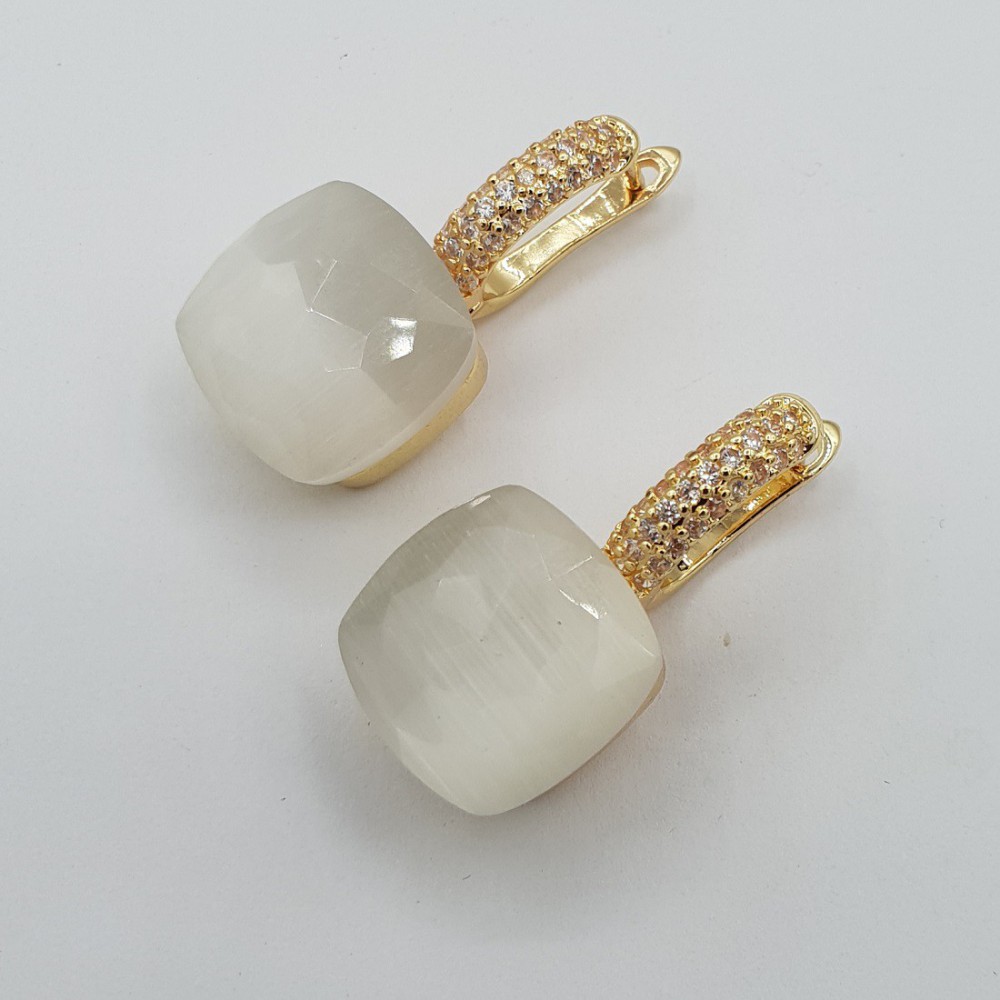 Gilded earrings square stone and Zirconias White