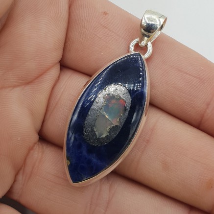 925 Sterling Silver Pendant with Ethiopian Opaal in Sodalite