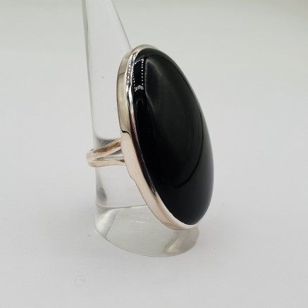 925 Sterling Zilveren Ring with large wide oval onyx