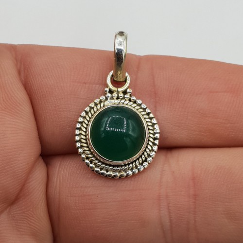 925 Sterling silver pendant with round green onyx