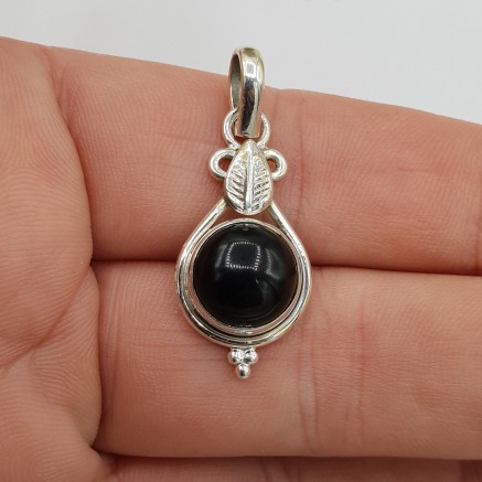 925 Sterling Silver Pendant Round Black Onyx