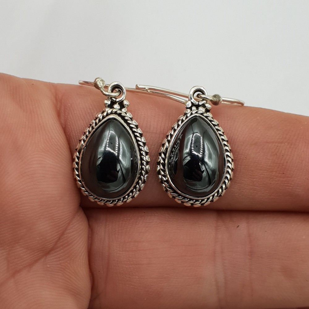 925 Sterling silver earrings set with hematite