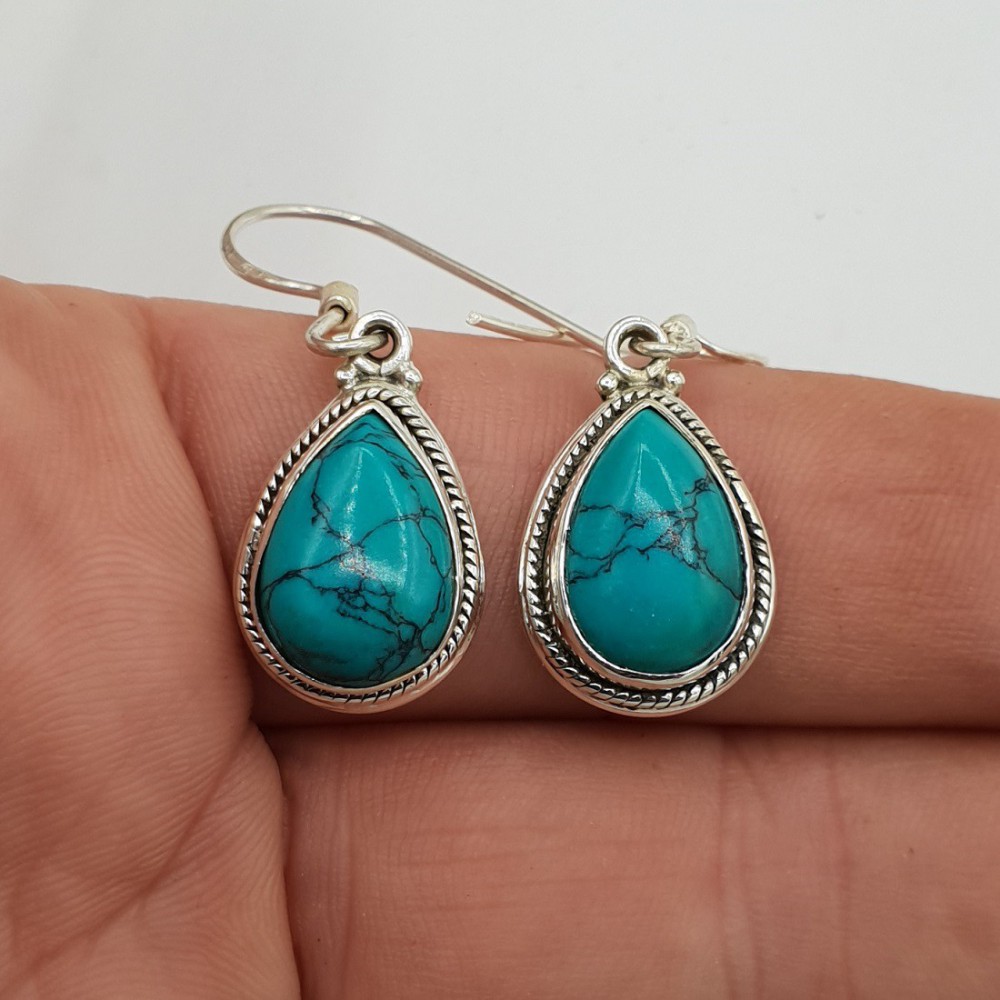 925 Sterling silver earrings set with turquoise