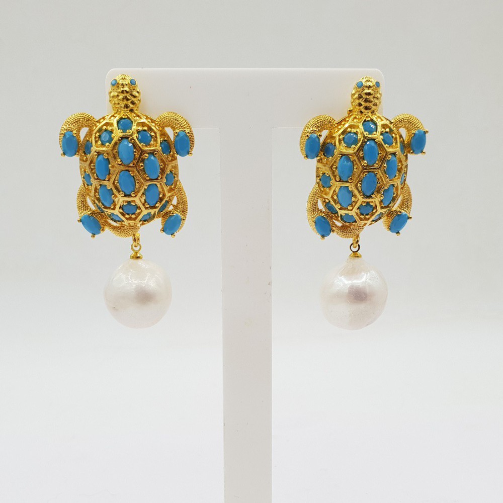 Gilded earrings turtle and with pearl