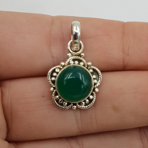 925 Sterling Silver Pendant Round Cabochon Green Onyx