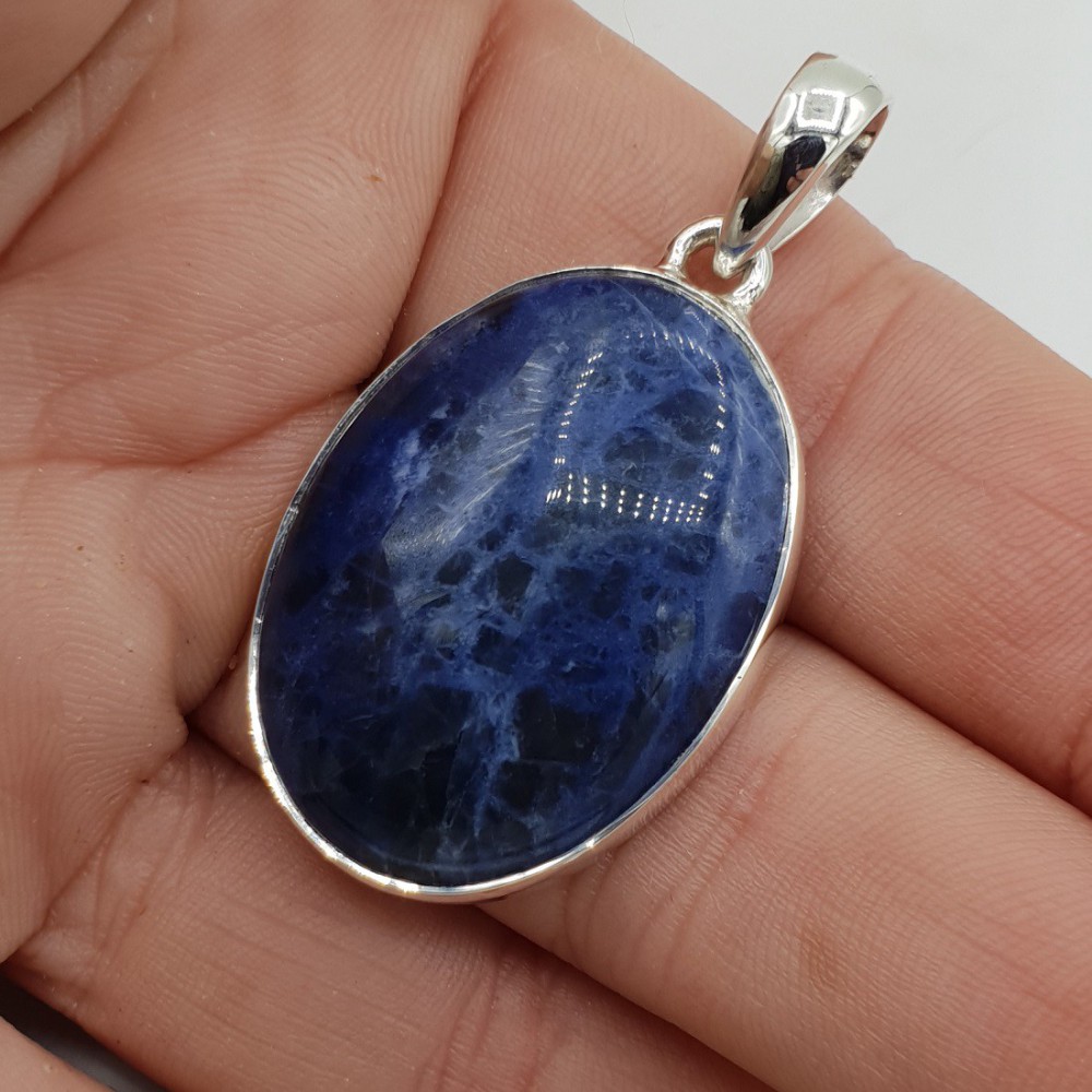 925 Sterling silver pendant with oval sodalite