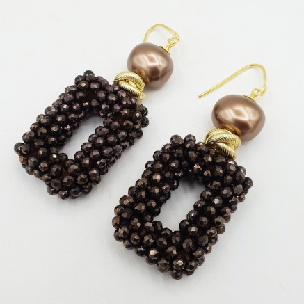 Gilt earrings pearl and dark brown crystals