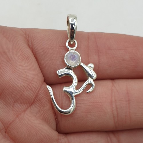 Silver pendant with ohm...