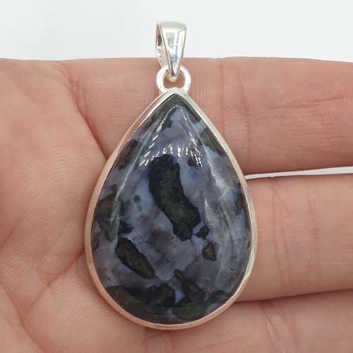 925 Sterling silver pendant...