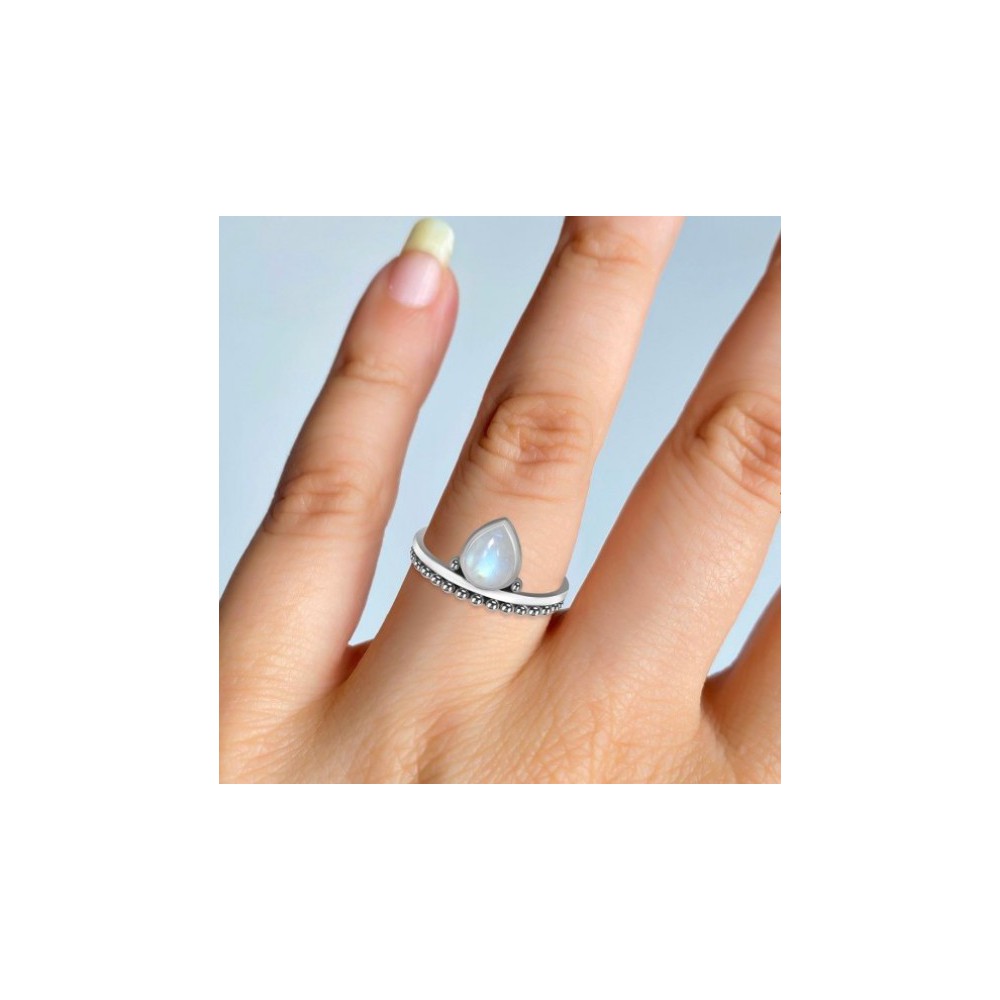 925 Sterling silver ring drop -shaped moonstone