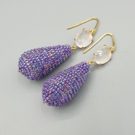 Gilded earrings cat eye and purple beads drop