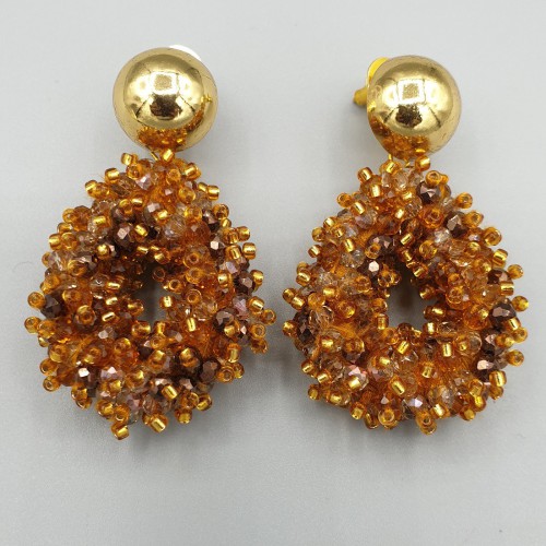 Gilt earrings open drops of crystals