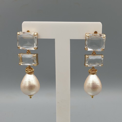 Gilded earrings with cotton pearl and crystal