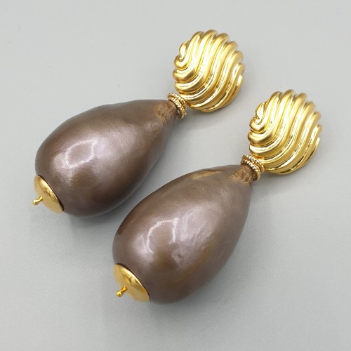 Gilded earrings with large brown cotton pearl