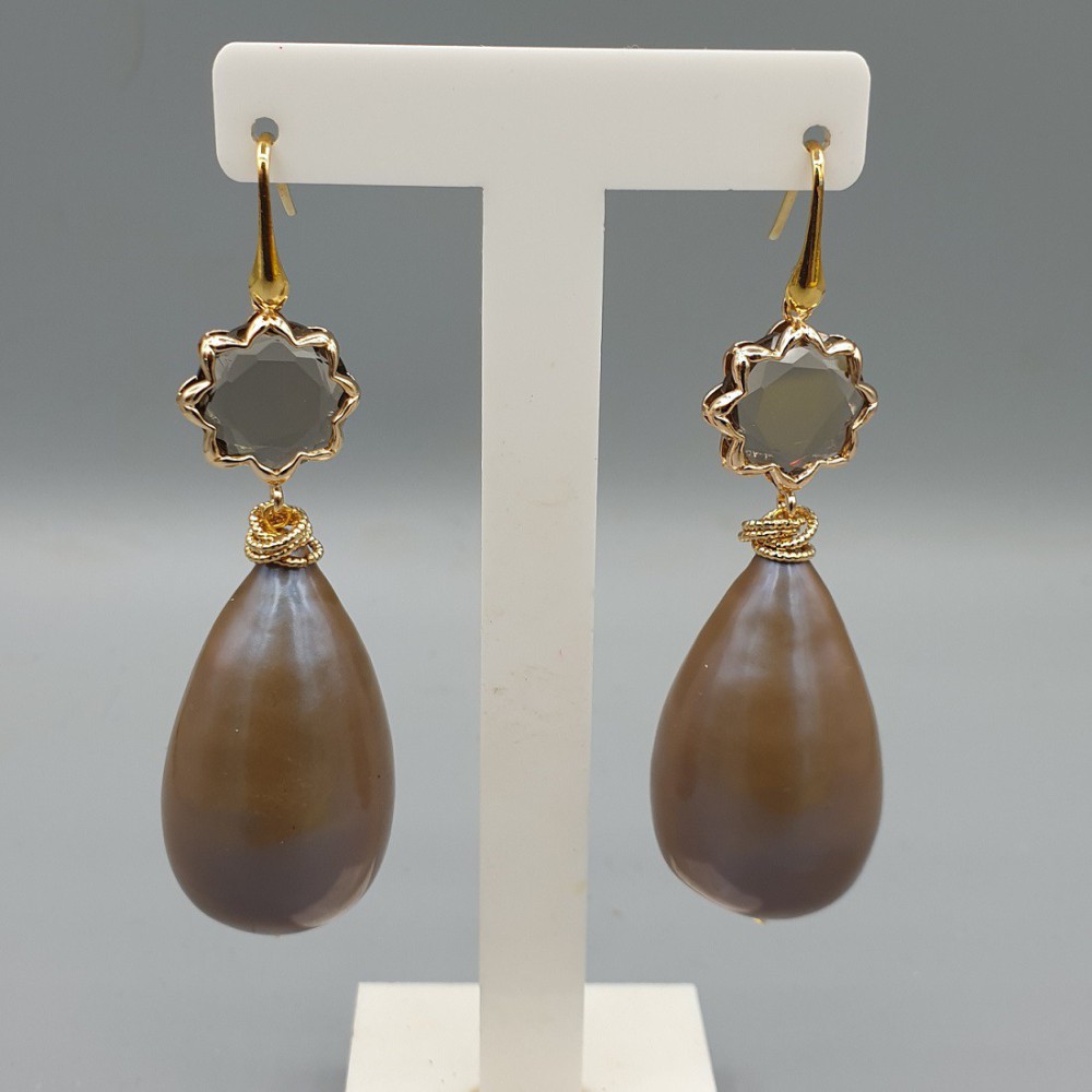 Gilded earrings large brown cotton pearl