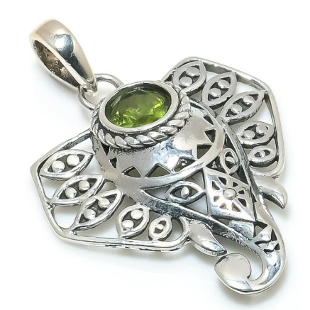 925 Sterling Silver Pendant Elephant with Peridot