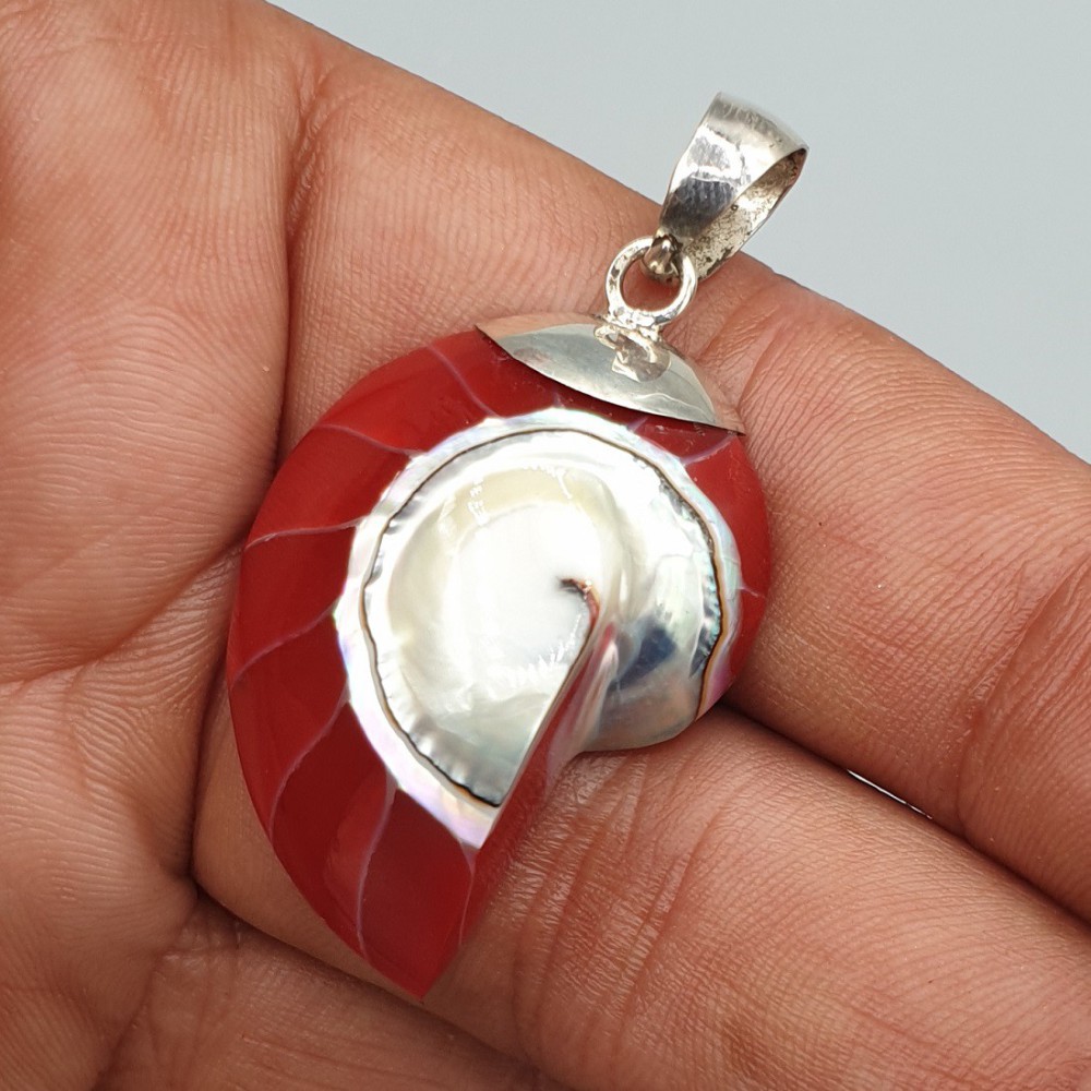 925 Sterling silver pendant Rode Nautilus shell