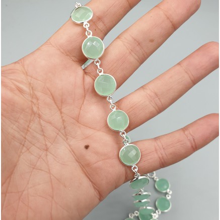 Silver necklace rounded around with round Facet Aqua Chalcedone