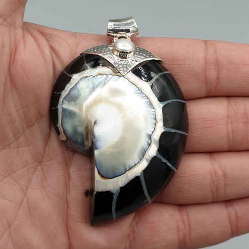 925 Sterling Silver Pendant Pearl and Black Nautilus Schelp