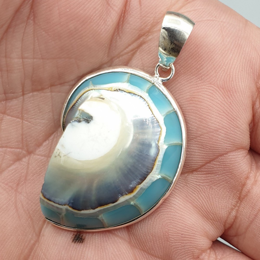 925 Sterling Silver Pendant Light Blue Nautilus