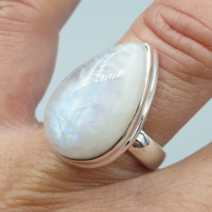 925 Sterling Silver ring rainbow moonstone 17.3 mm