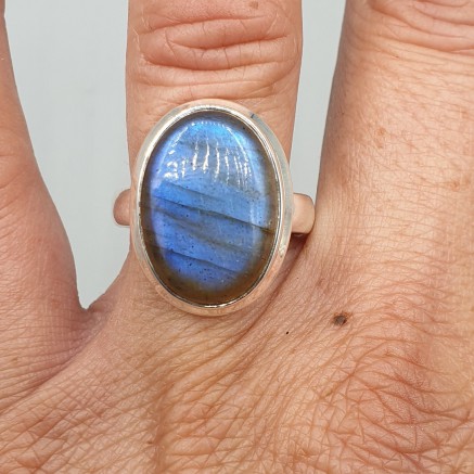 925 Sterling Zilveren Ring Ovale Labradorite 17.5 mm