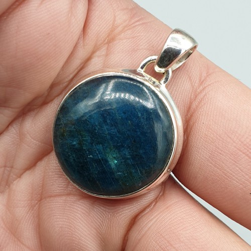 925 Sterling silver pendant...